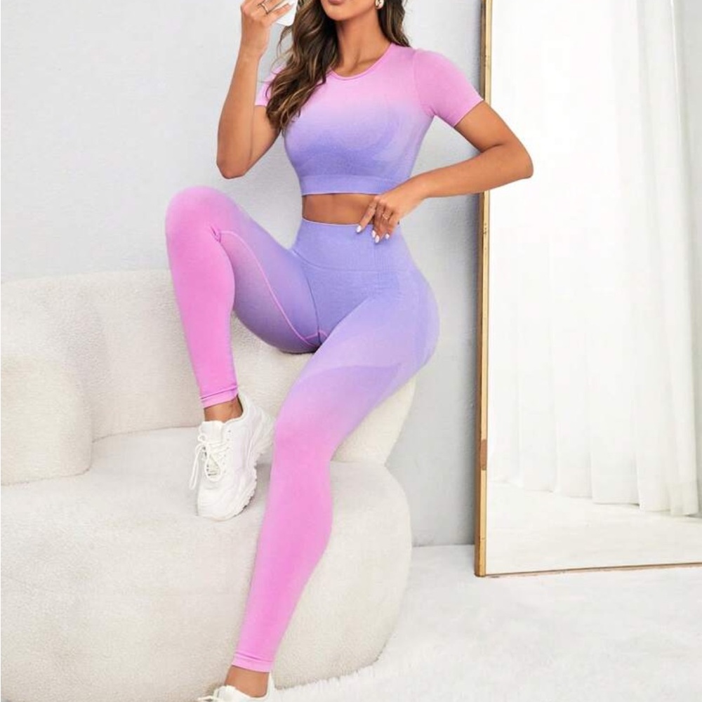 Ombré workout set - Picture 3 of 3